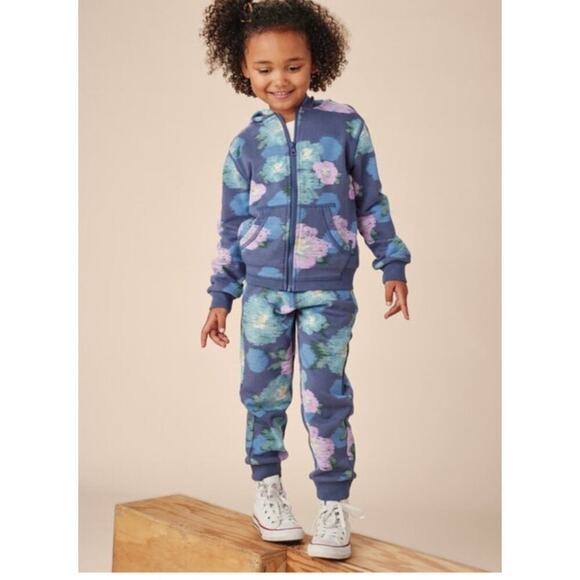 Tea Collection Girl's Good Sport Impressionist Roses Zip Hoodie and Sweatpants 2 - Picture 1 of 7